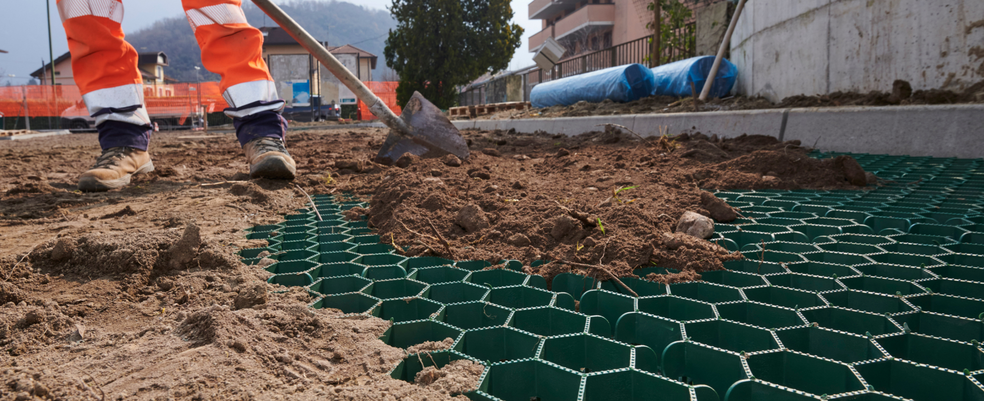 Salvaverde project: Green parking for urban heat island mitigation, Brescia, Italy